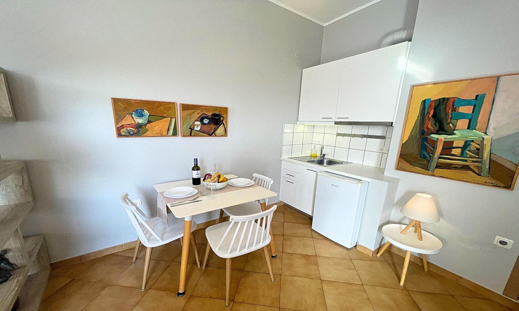 Art Apartment Palaiochora Bagian luar foto