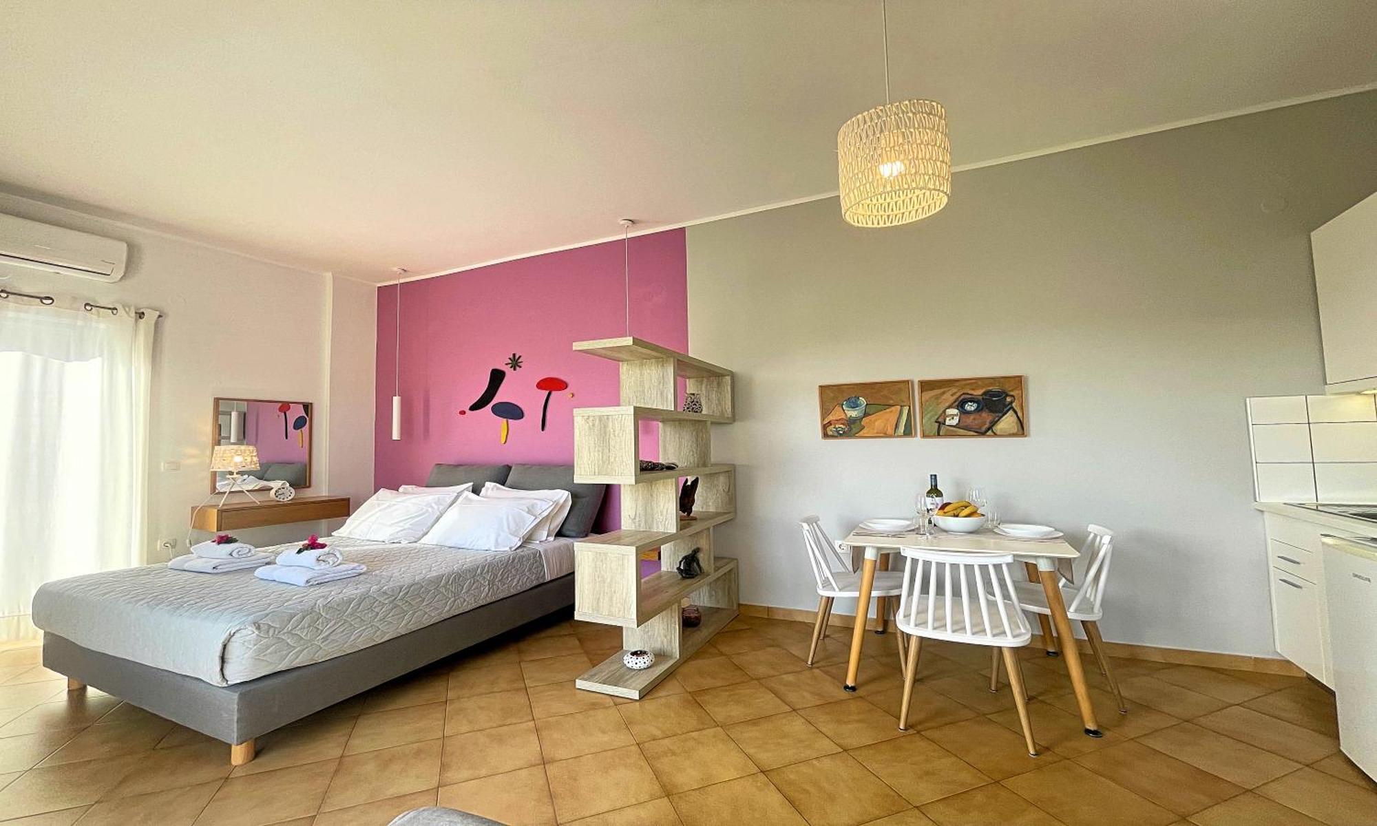 Art Apartment Palaiochora Bagian luar foto